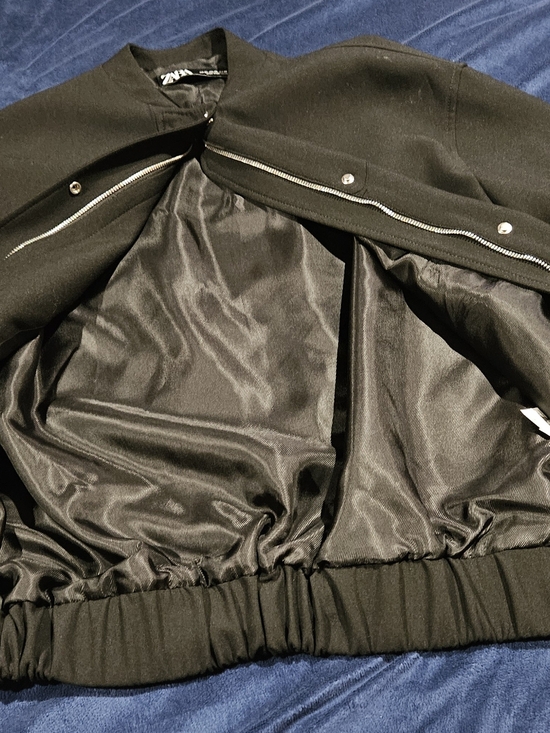 Zara Black Oversized Bomber Jacket with Snap Buttons - Picture 9 of 10